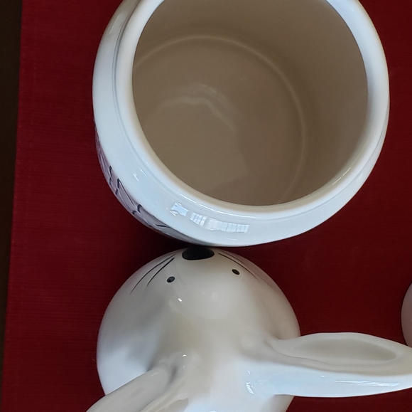 Rae Dunn Hunny Bunny canister - Picture 2 of 3